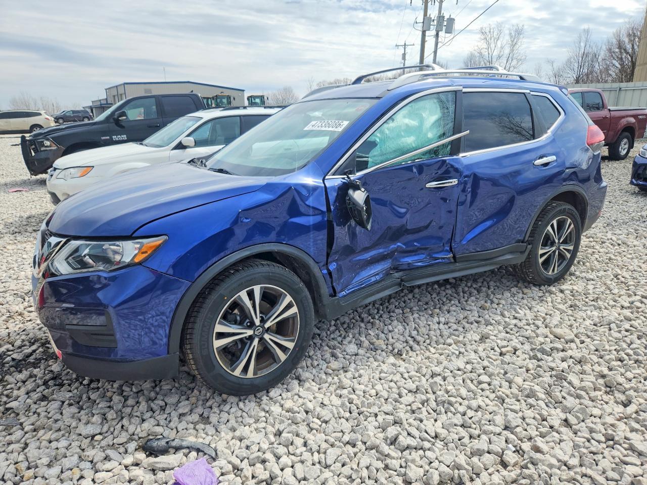 2019 Nissan Rogue Sv - zdjęcie główne