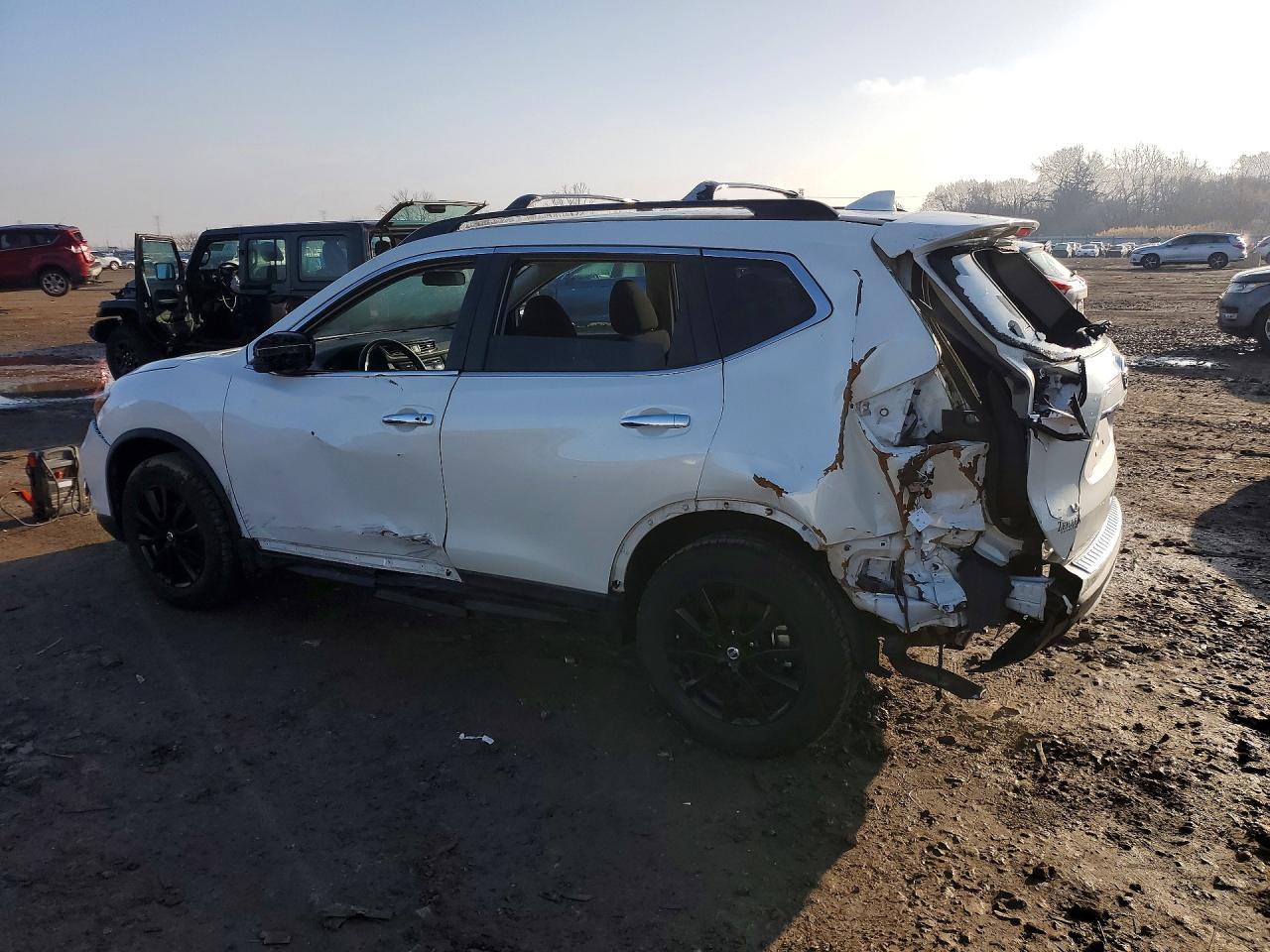 2017 Nissan Rogue Sv - zdjęcie 2