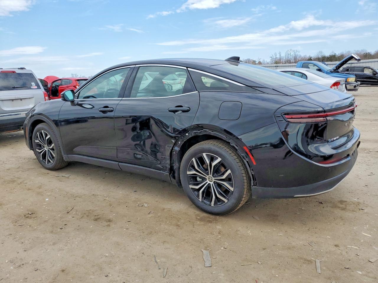 2024 Toyota Crown Limited - zdjęcie 2