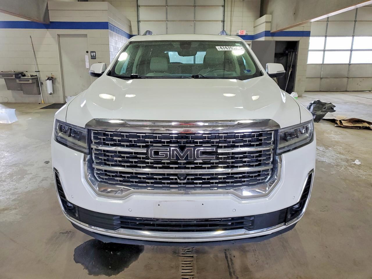 2021 GMC Acadia Denali - zdjęcie 5