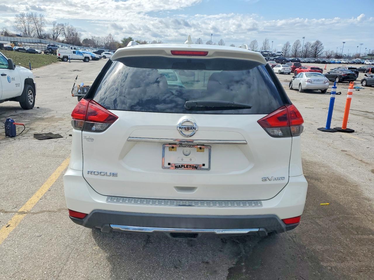 2018 Nissan Rogue Sv - zdjęcie 6