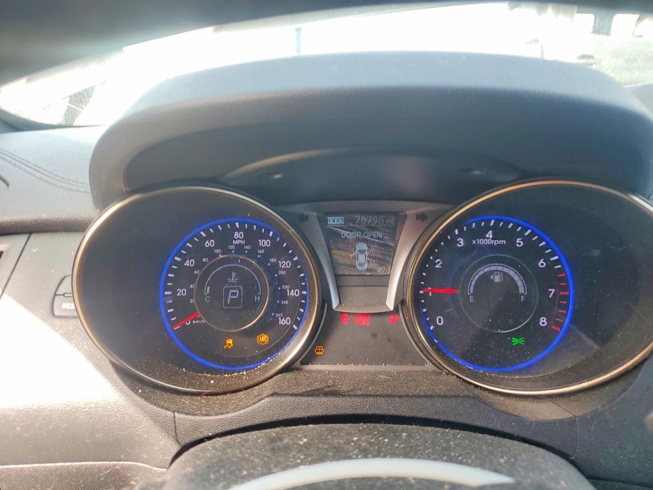 2013 Hyundai Genesis Coupe 2.0T - zdjęcie 9