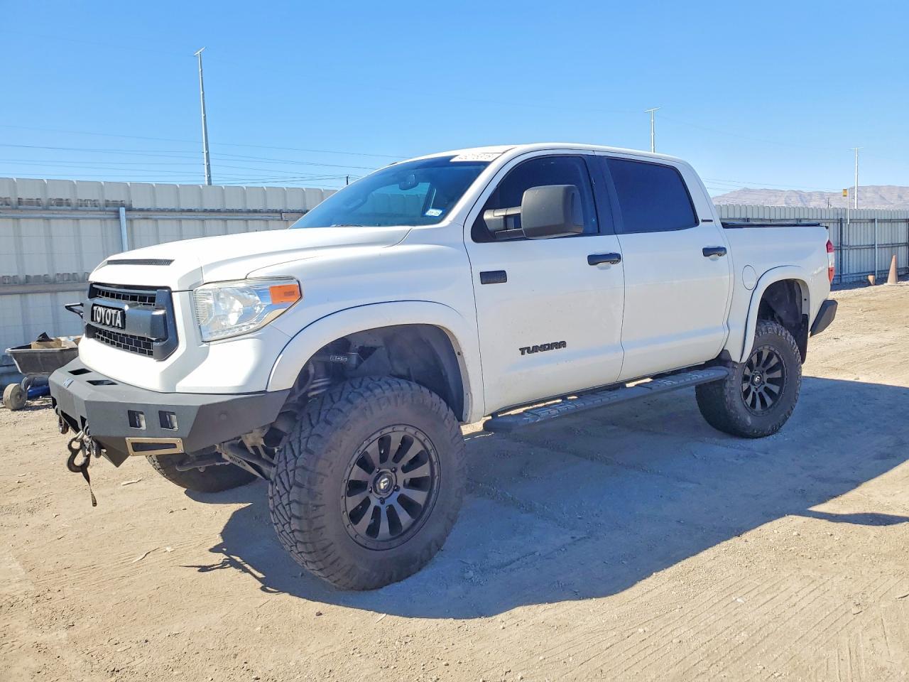 2017 Toyota Tundra Limited - zdjęcie główne