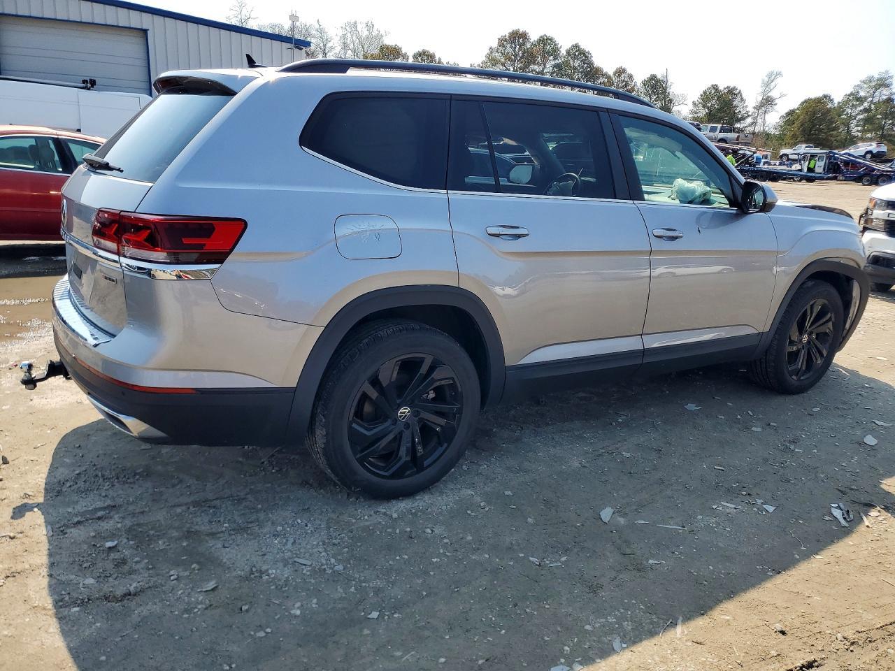 2022 Volkswagen Atlas Se - zdjęcie 3