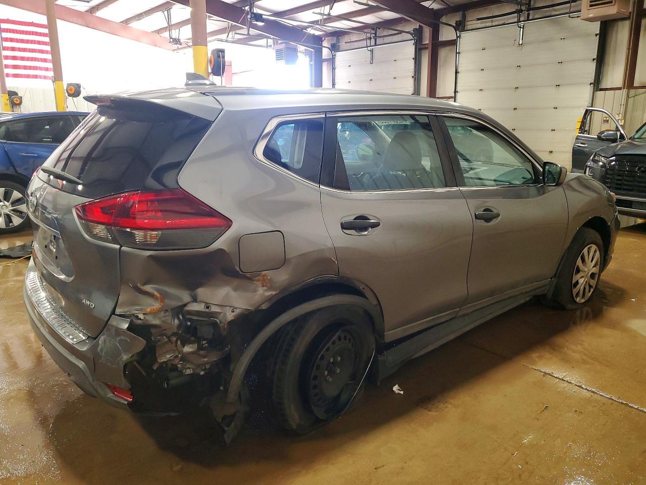 2018 Nissan Rogue S - zdjęcie 3