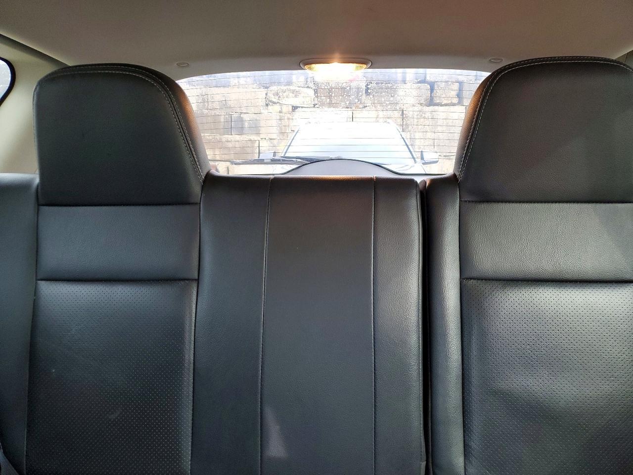 2016 Jeep Compass Latitude - zdjęcie 10