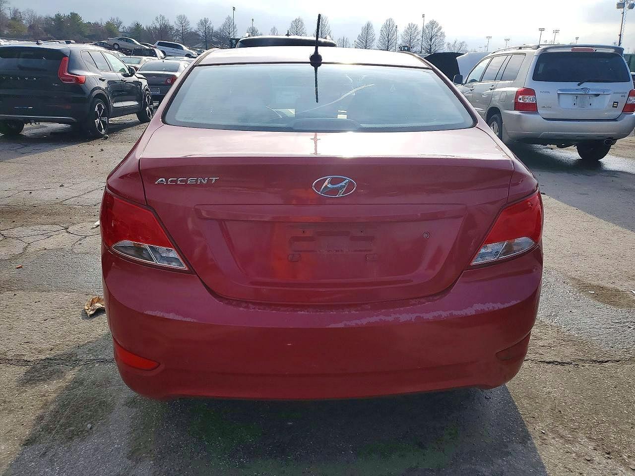 2016 Hyundai Accent Se - zdjęcie 6