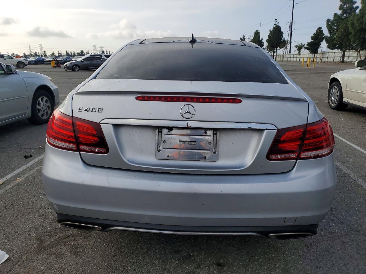 2015 Mercedes Benz E 400 - zdjęcie 6