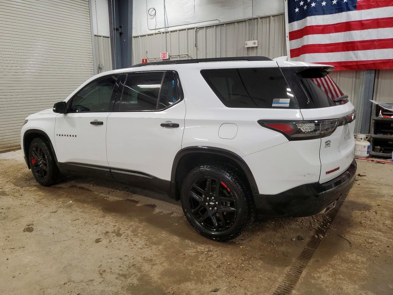 2020 Chevrolet Traverse Premier - zdjęcie 2
