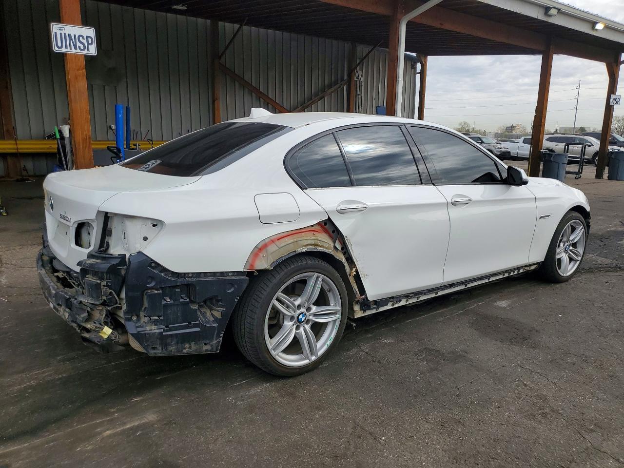 2015 BMW 550 Xi - zdjęcie 3
