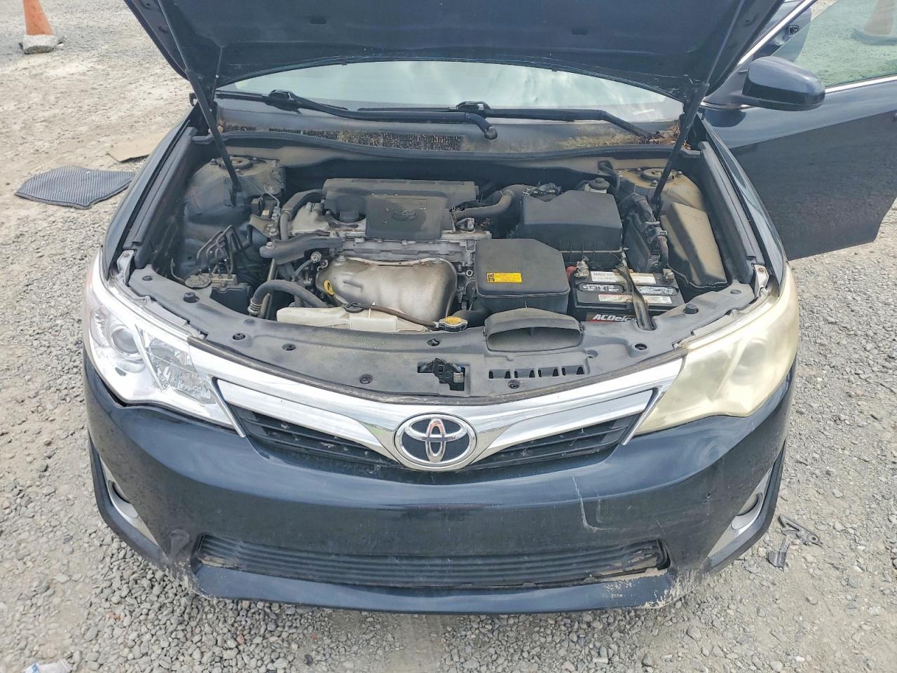 2013 Toyota Camry Xle - zdjęcie 11