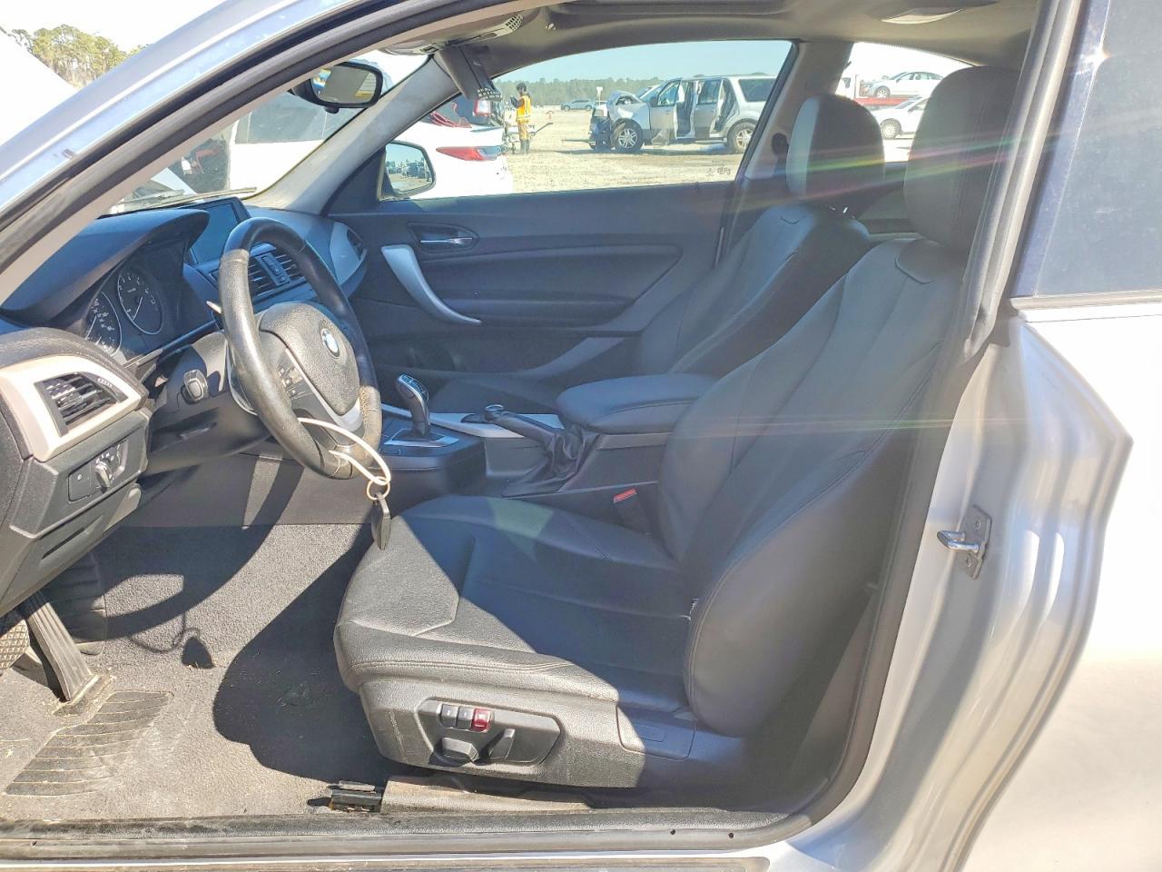 2015 BMW 228 I - zdjęcie 7
