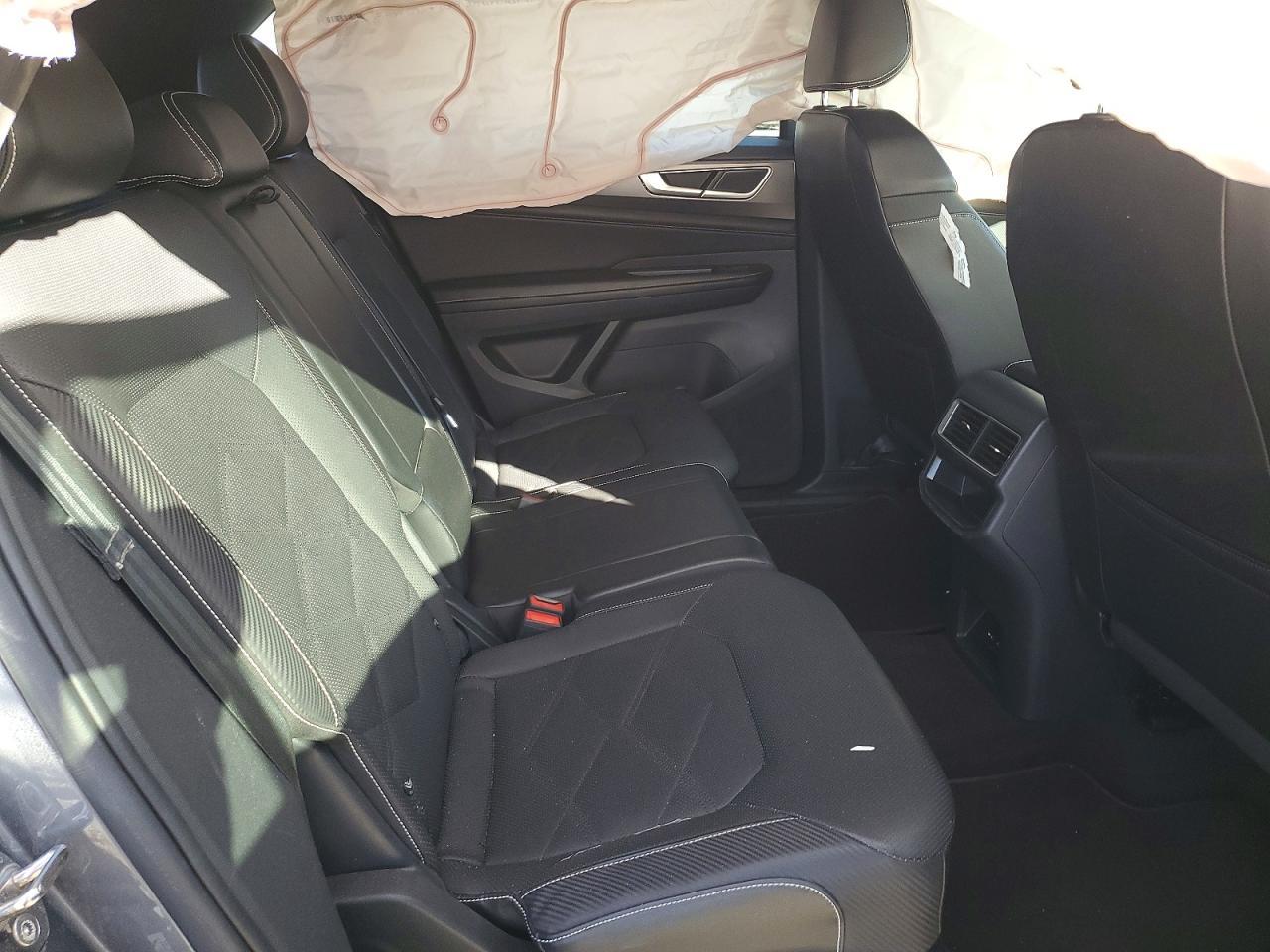 2024 Volkswagen Atlas Cross Sport Se - zdjęcie 11