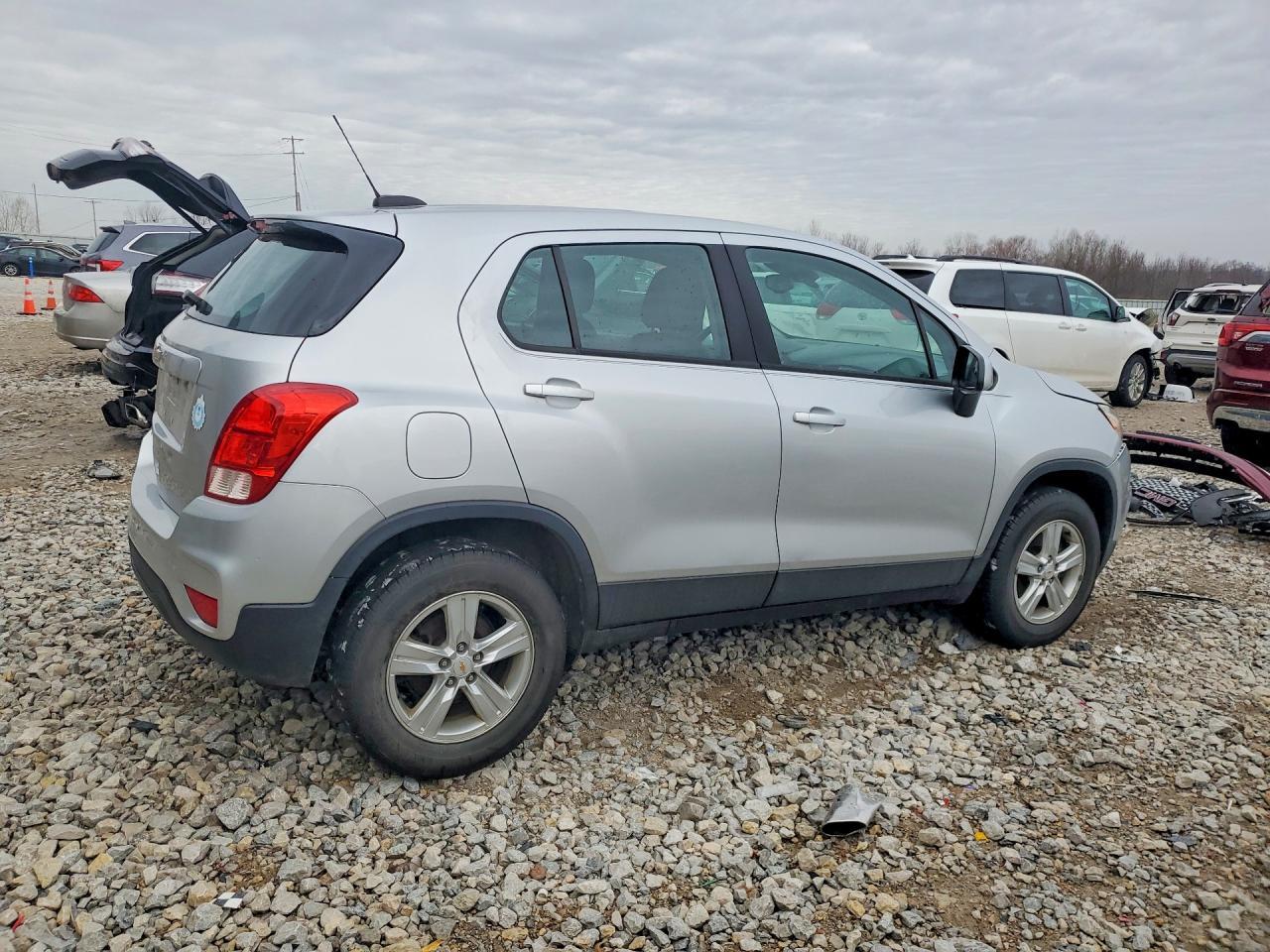 2017 Chevrolet Trax Ls - zdjęcie 3