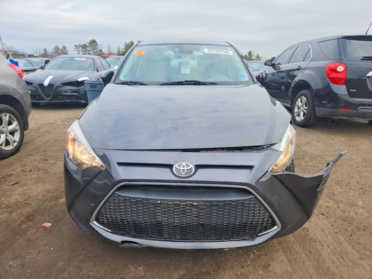 2020 Toyota Yaris L - zdjęcie 5