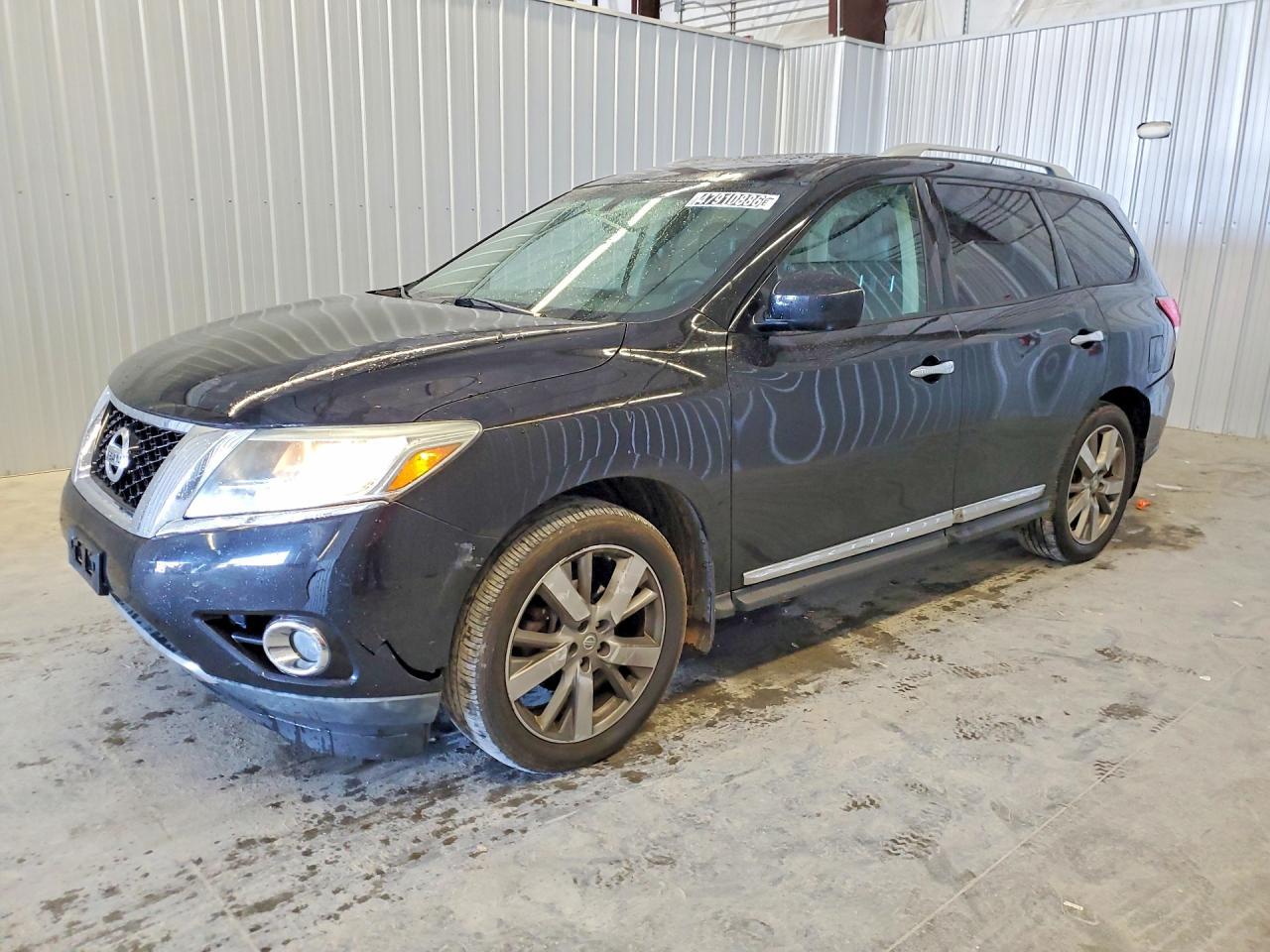 2016 Nissan Pathfinder Platinum - zdjęcie główne
