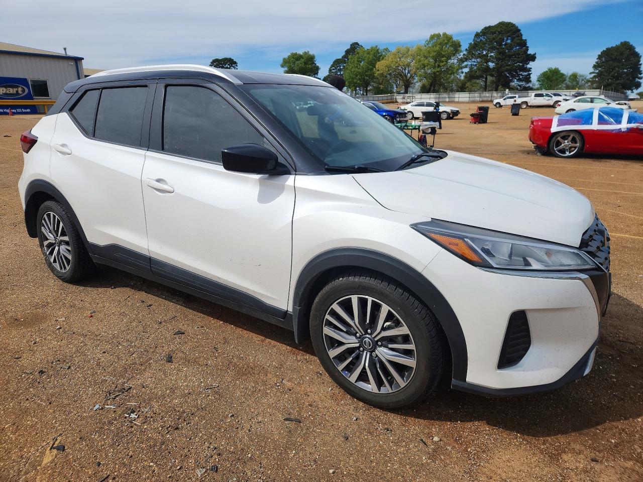 2021 Nissan Kicks Sv - zdjęcie 4