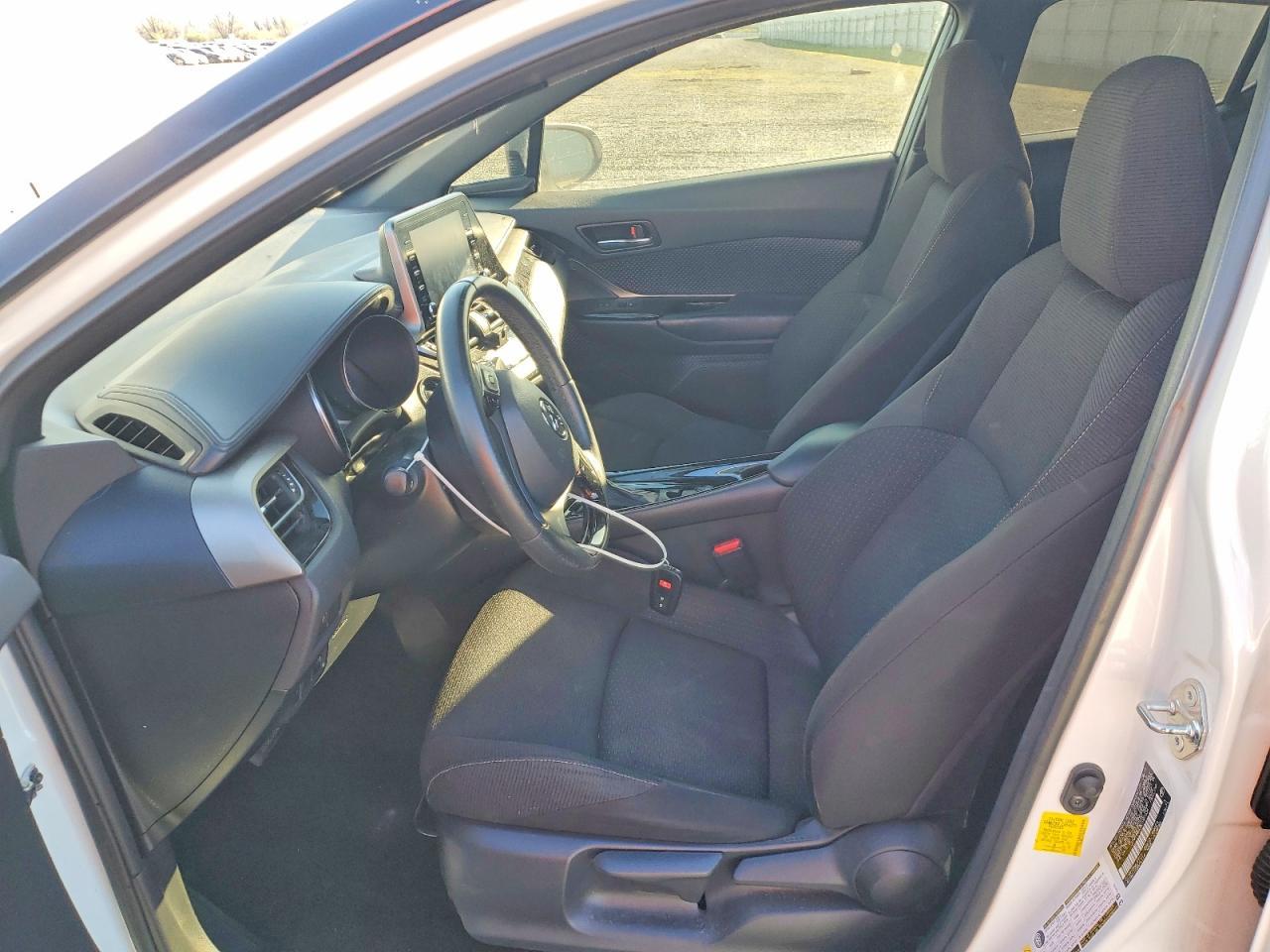 2019 Toyota C-Hr Xle - zdjęcie 7