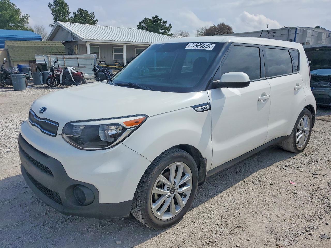 2017 Kia Soul Base - zdjęcie główne
