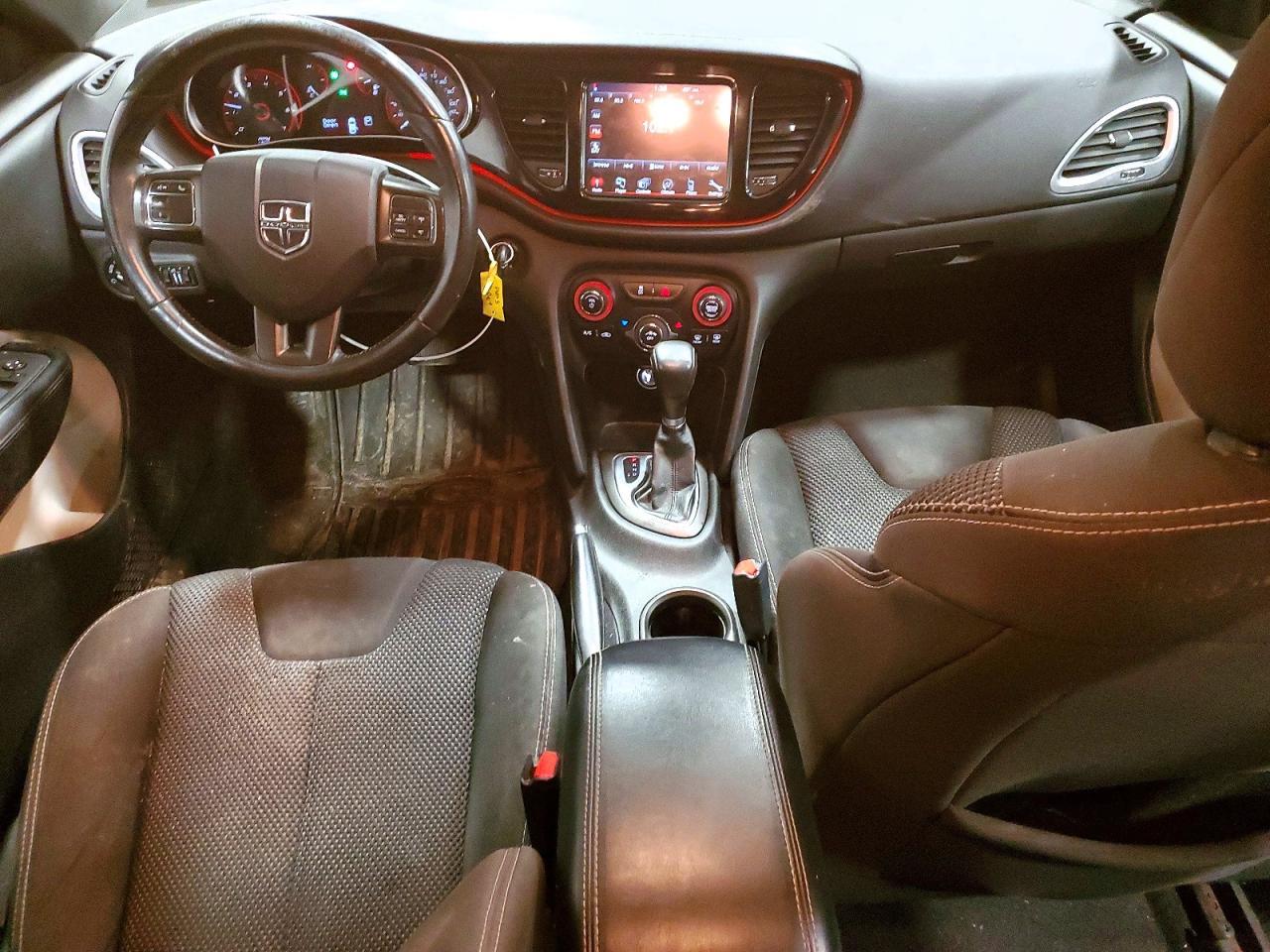 2016 Dodge Dart Sxt - zdjęcie 8