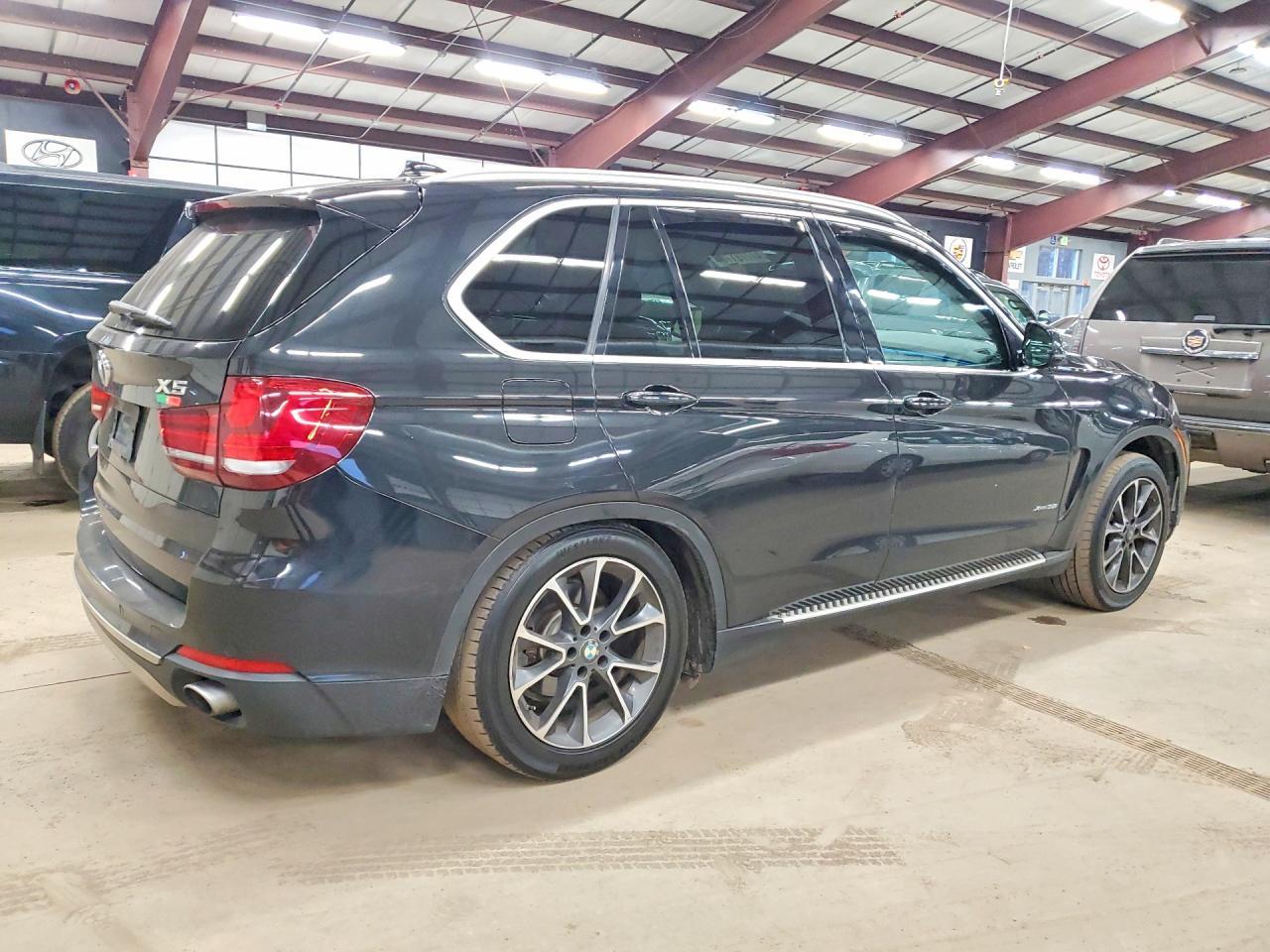 2015 BMW X5 xDrive35I - zdjęcie 3