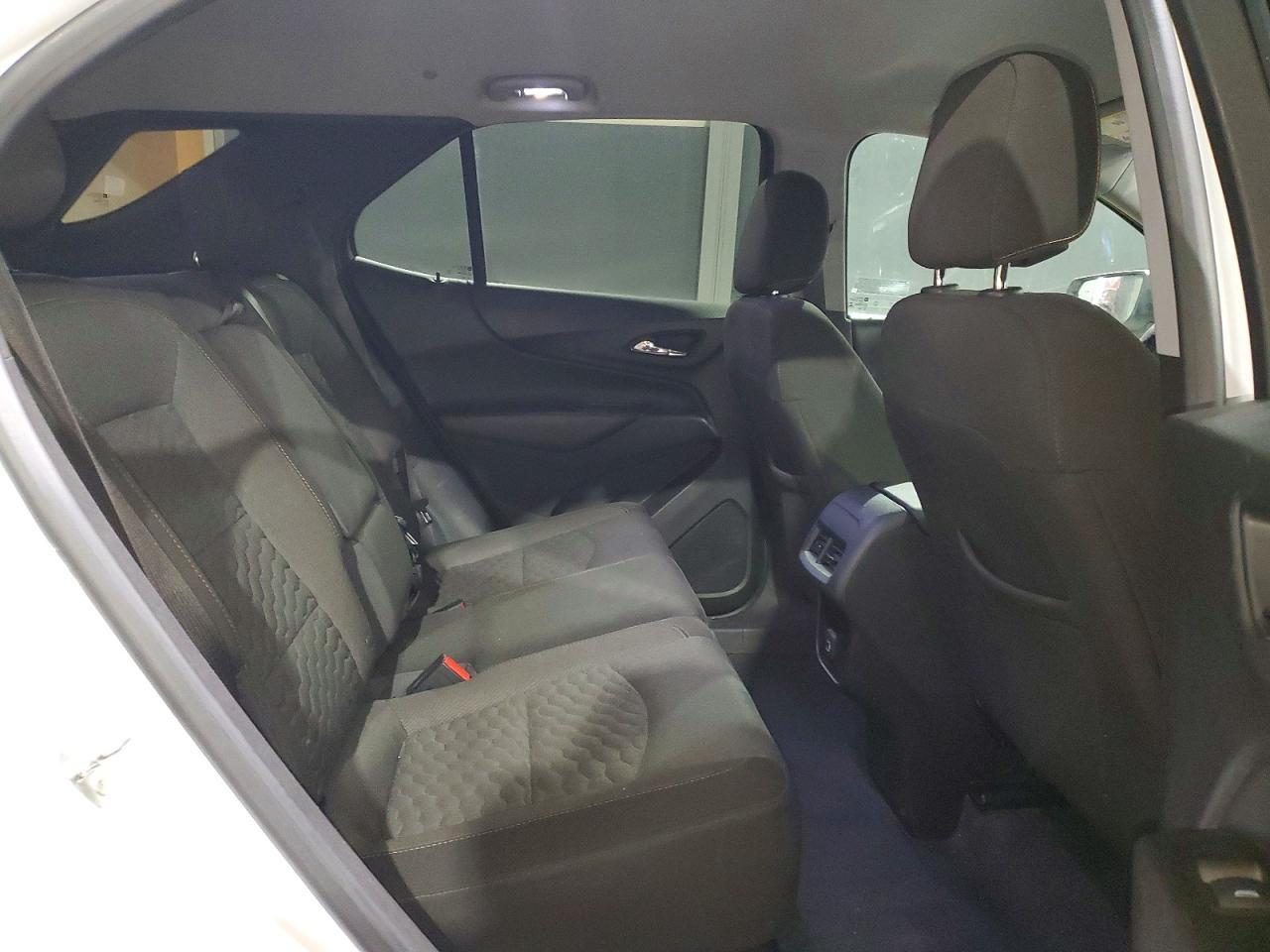 2020 Chevrolet Equinox Lt - zdjęcie 11