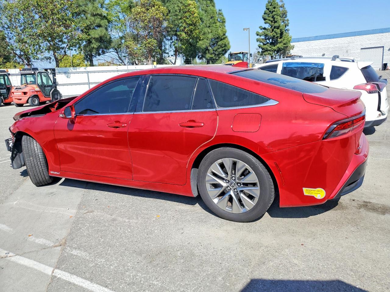 2022 Toyota Mirai Xle - zdjęcie 2