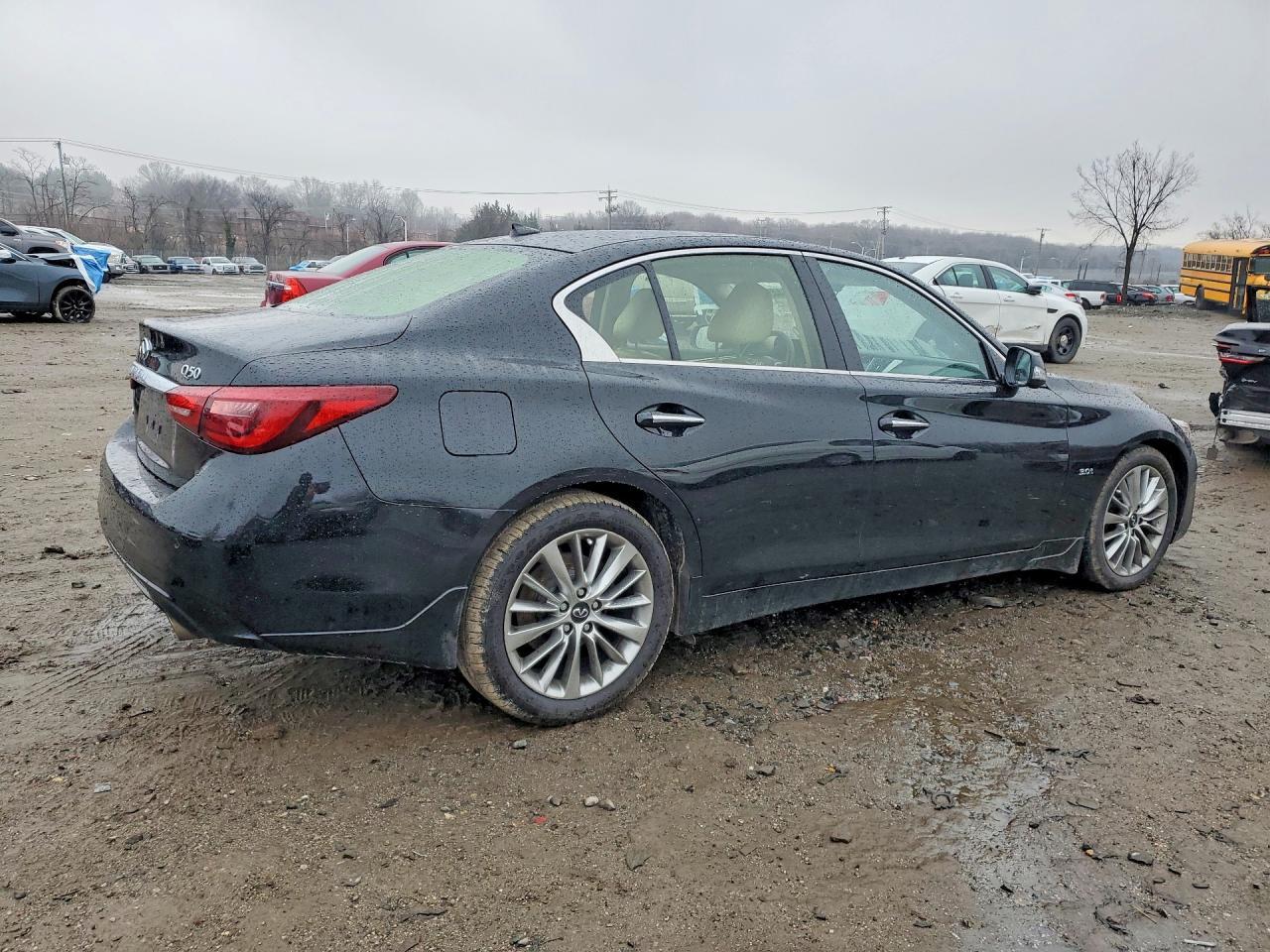 2020 Infiniti Q50 Luxe Awd 3.0T - zdjęcie 3
