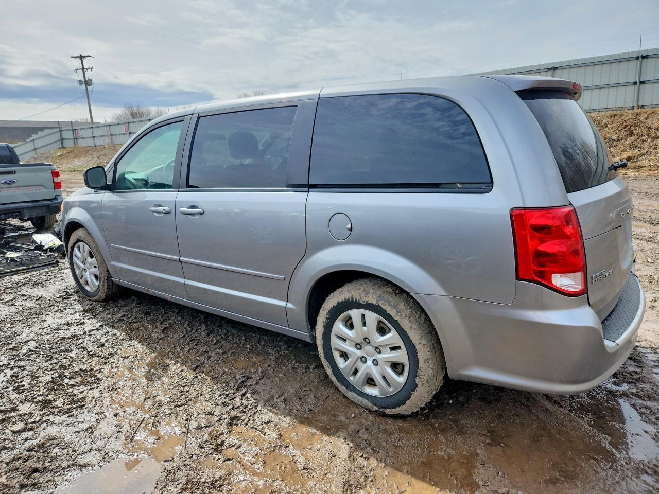 2016 Dodge Grand Caravan Se - zdjęcie 2