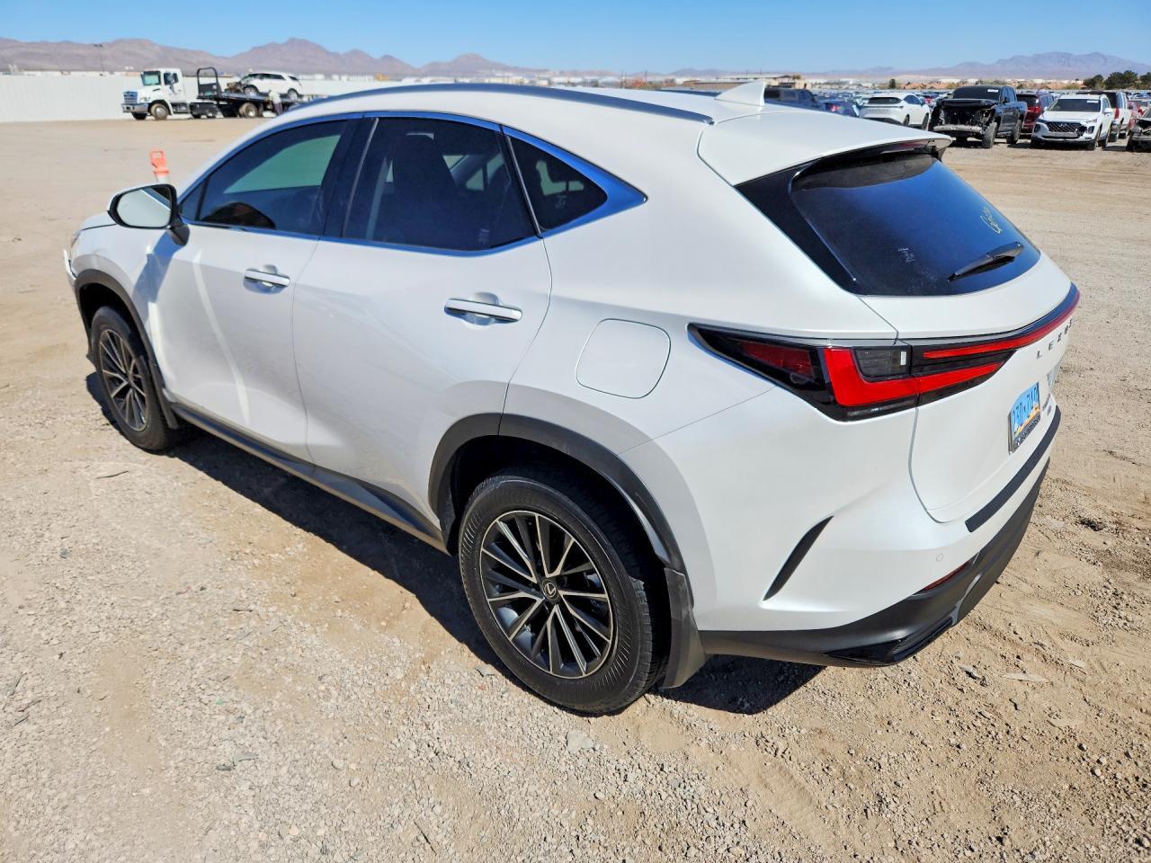 2024 Lexus Nx 350H Premium - zdjęcie 2