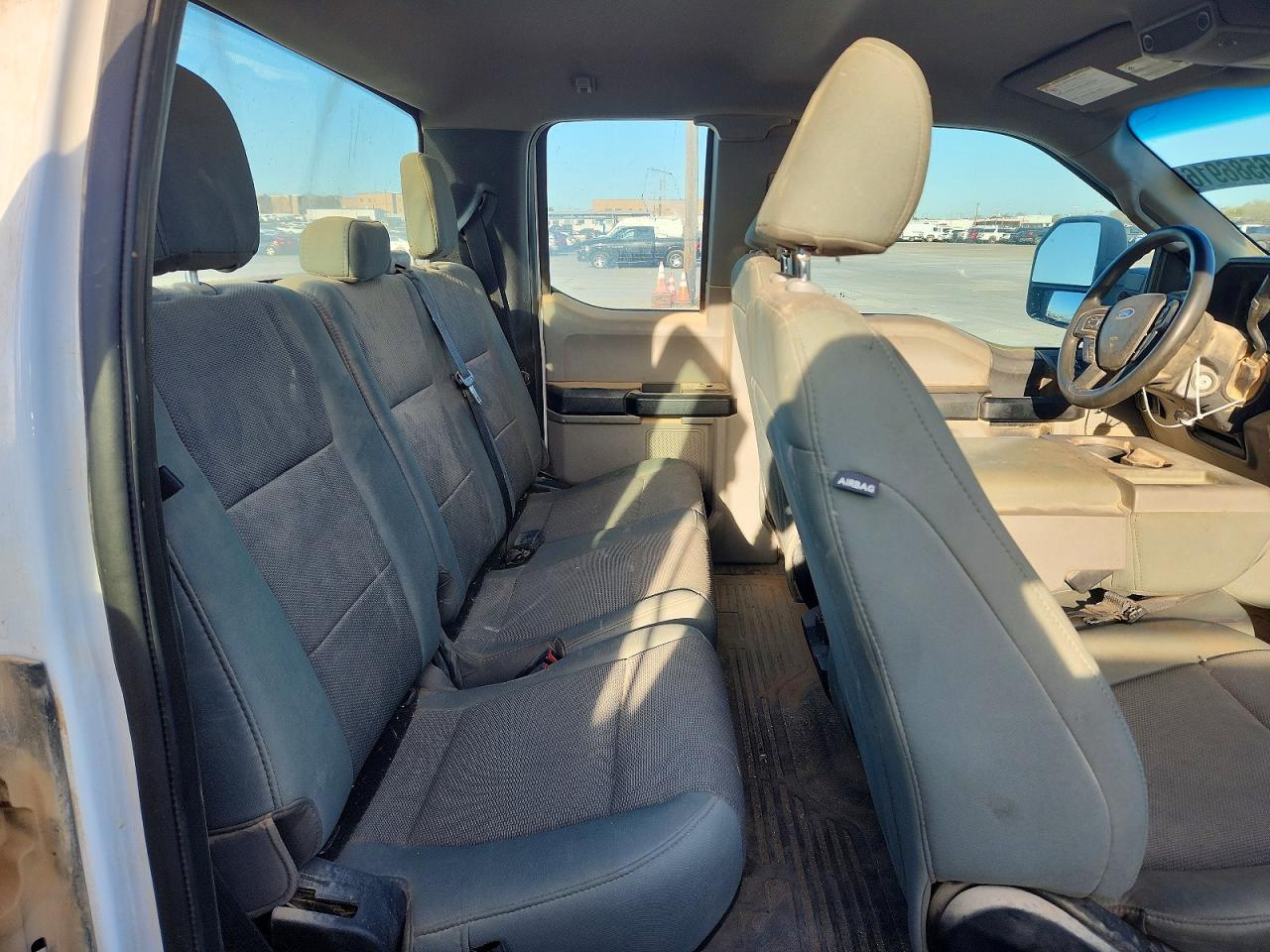 2021 Ford F250 Xl 4Wd 6.7L V8 Tdsl Ext Cab - zdjęcie 10