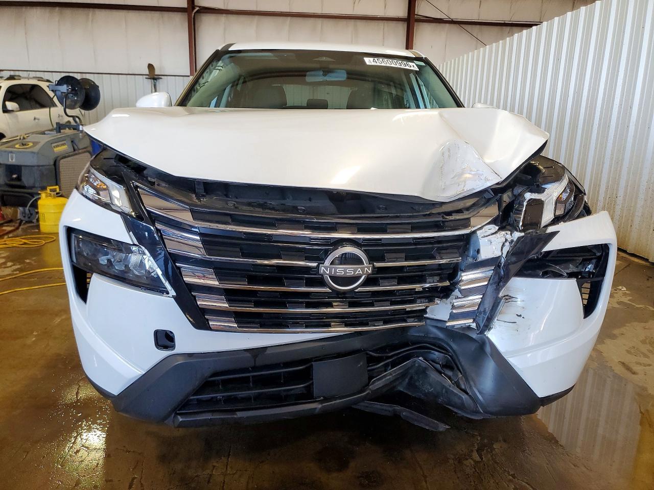 2024 Nissan Rogue Sv - zdjęcie 5