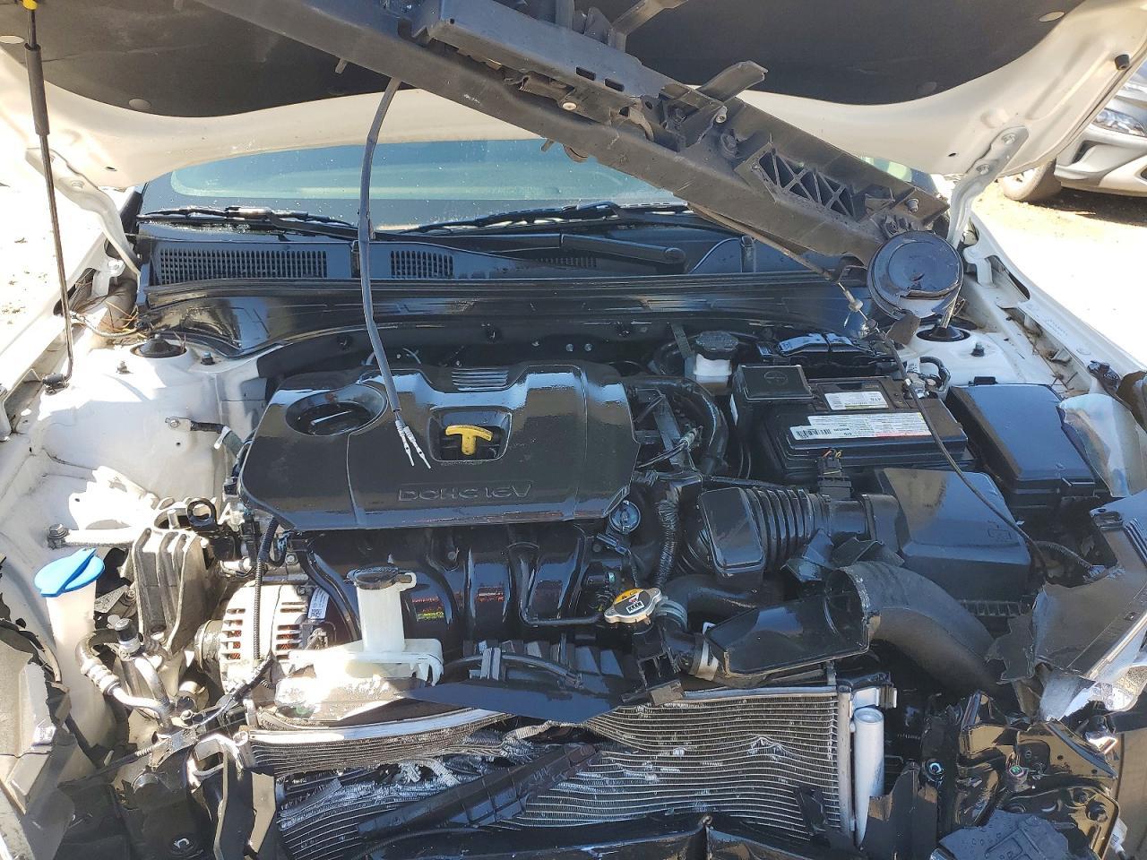 2021 Kia Forte Lxs - zdjęcie 11