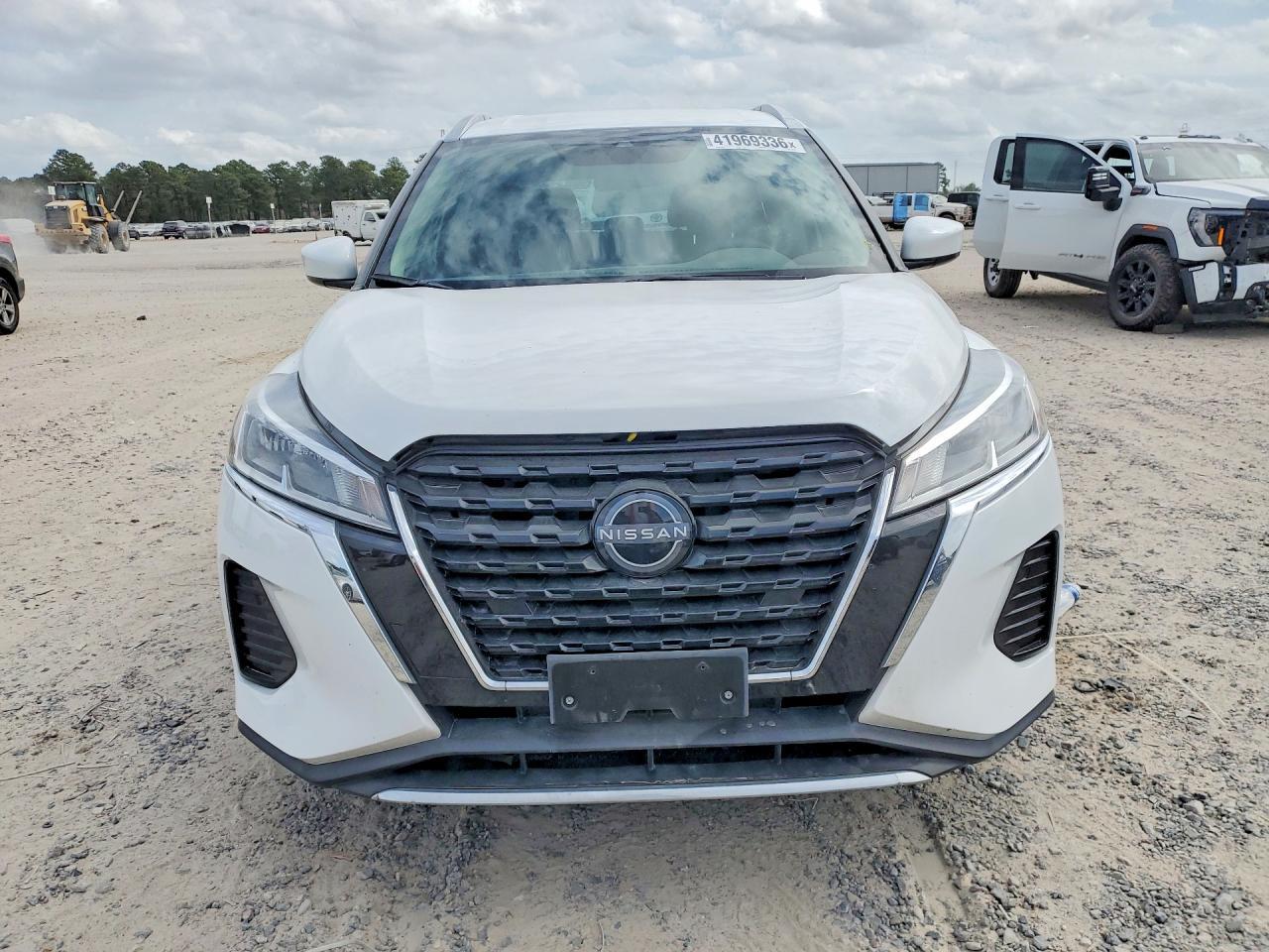 2024 Nissan Kicks Sv - zdjęcie 5