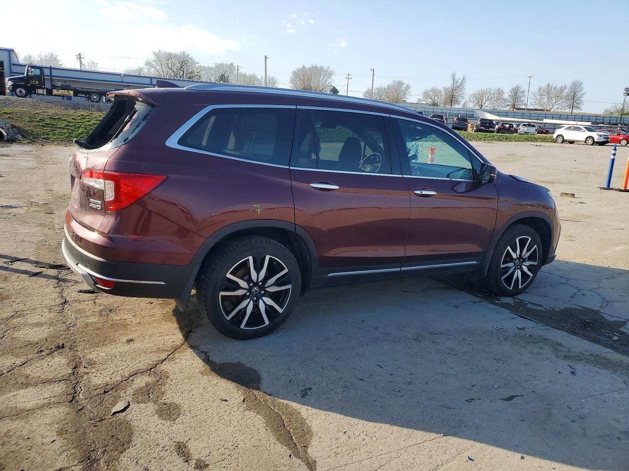 2020 Honda Pilot Touring - zdjęcie 3