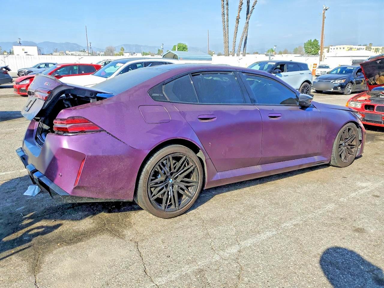 2025 BMW M5 - zdjęcie 3