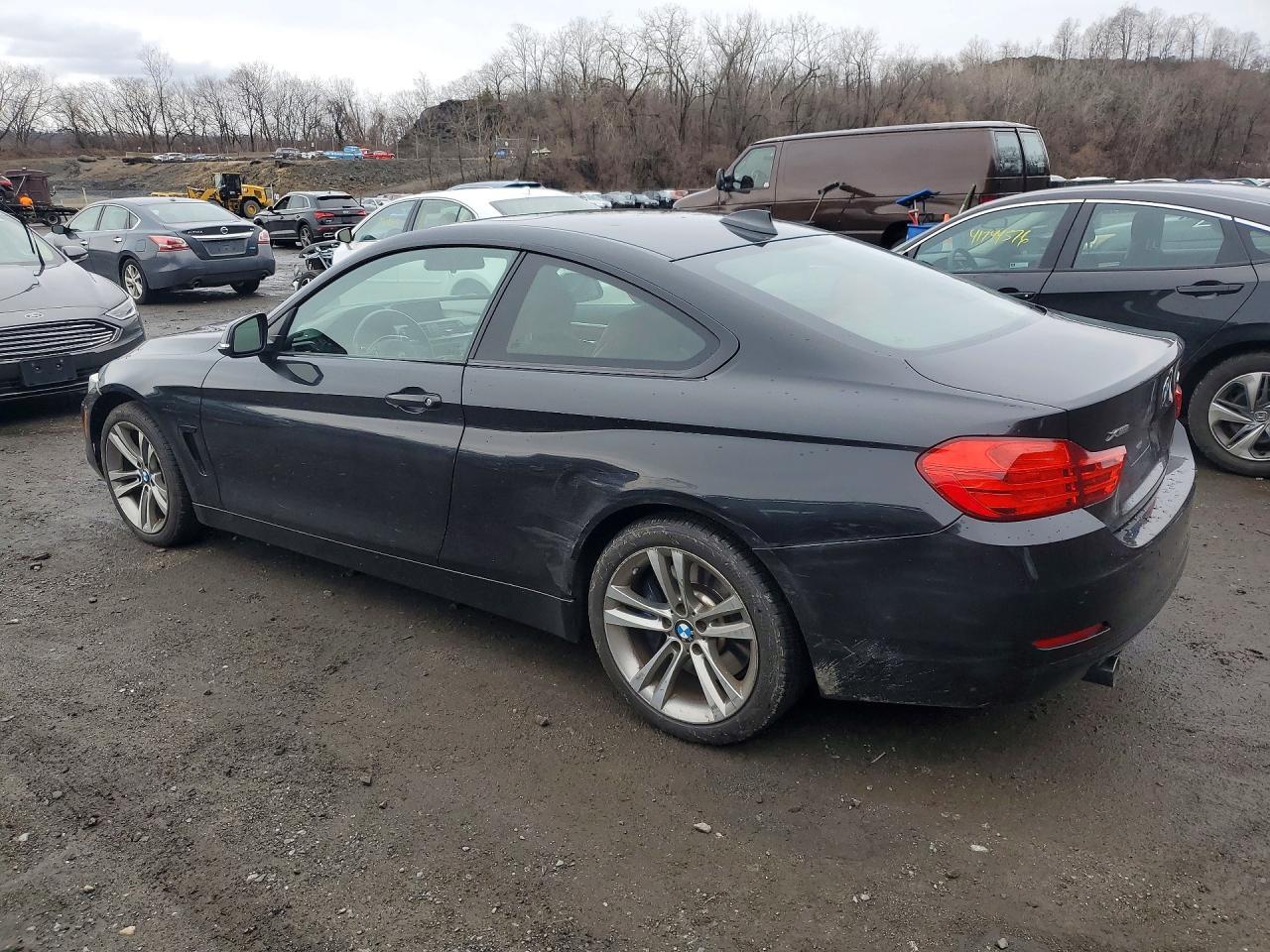 BMW Seria 4 - zdjęcie 2