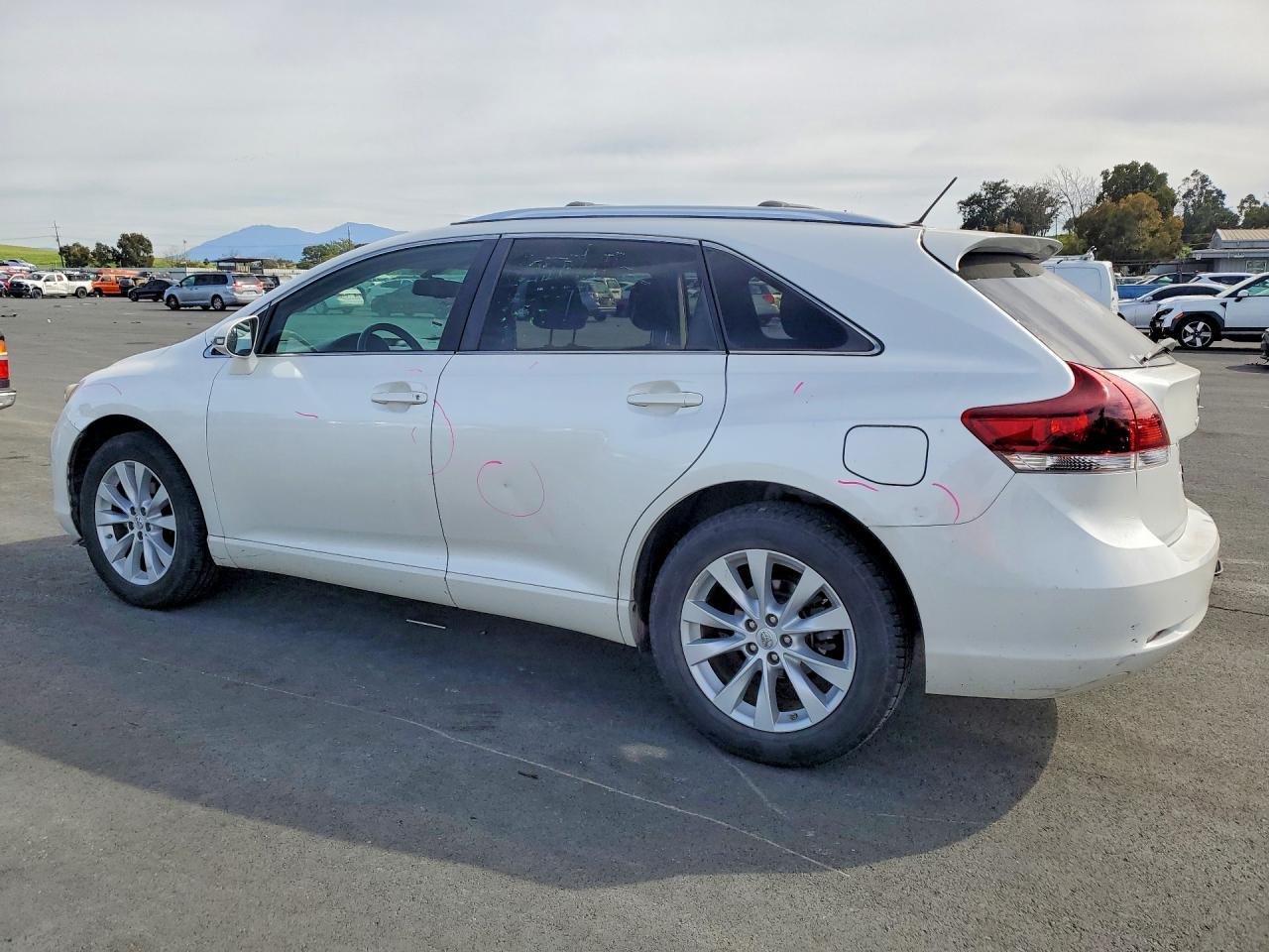 2013 Toyota Venza Le - zdjęcie 2