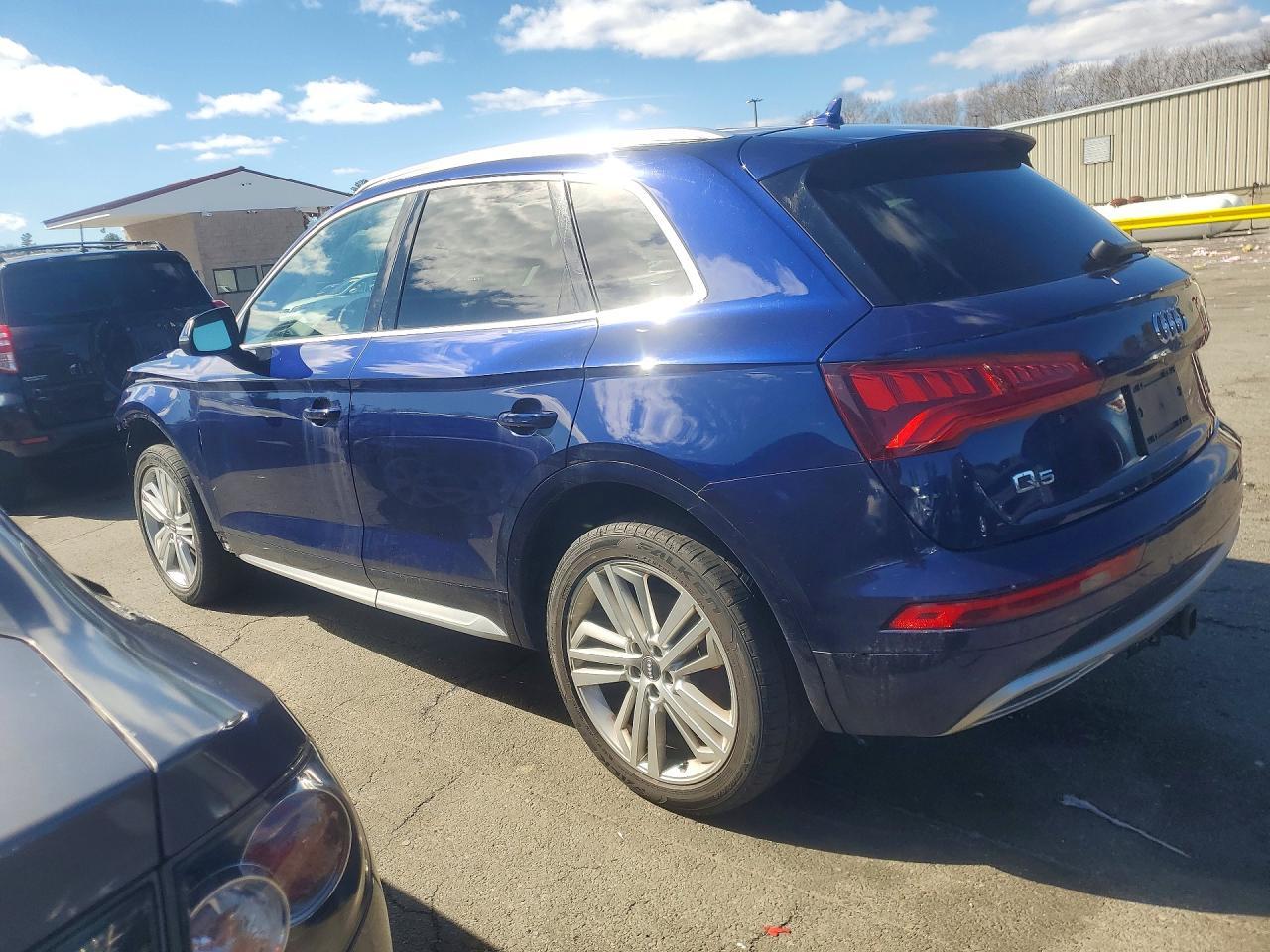 2018 Audi Q-5 - zdjęcie 2