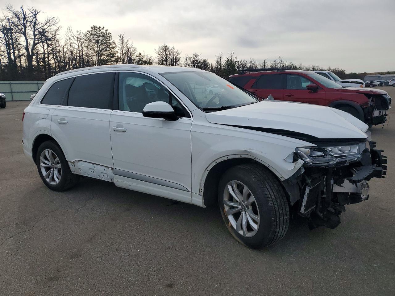 2019 Audi Q7 Premium Plus - zdjęcie 4