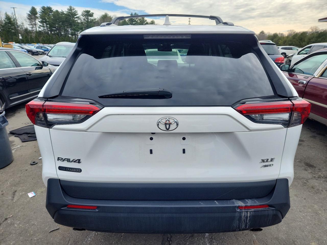 2023 Toyota Rav4 Xle - zdjęcie 6