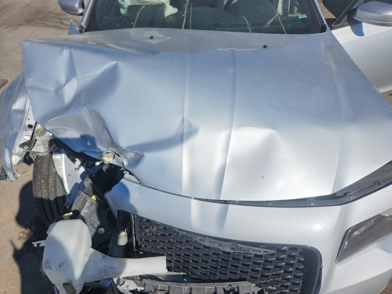 2023 Chrysler 300 S - zdjęcie 11