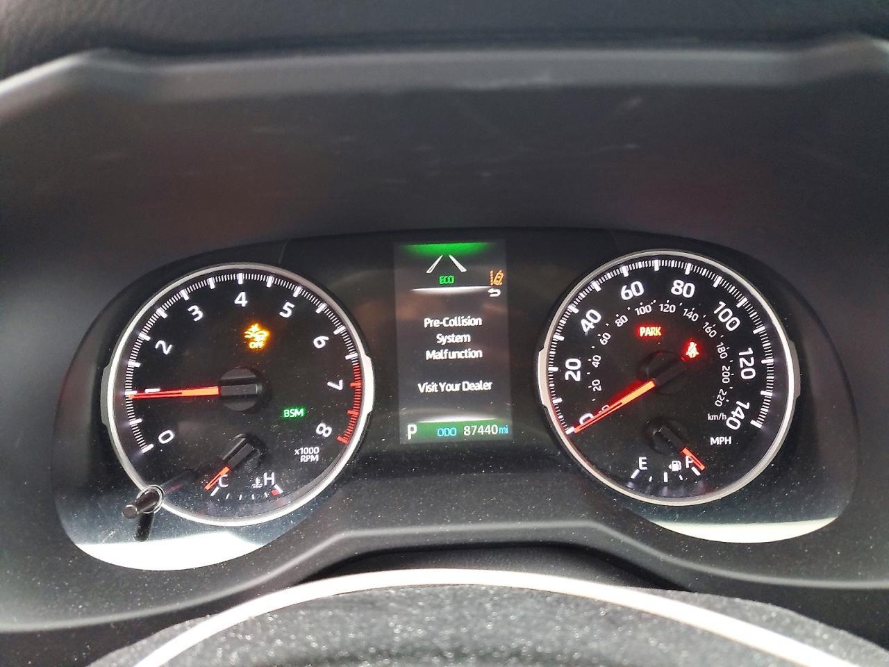 2021 Toyota Rav4 Xle - zdjęcie 9