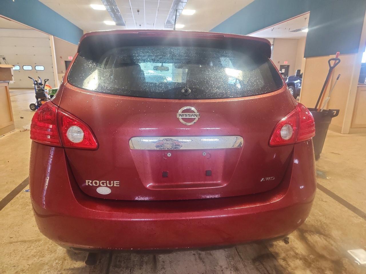 2013 Nissan Rogue S - zdjęcie 6