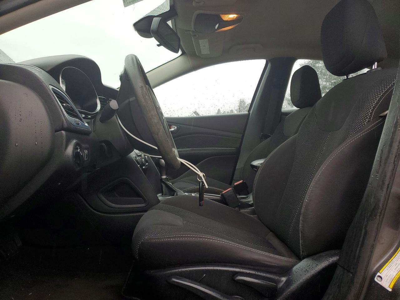 2015 Dodge Dart Sxt - zdjęcie 7