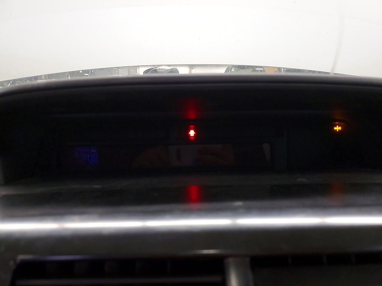 2013 Toyota Prius V Two - zdjęcie 9