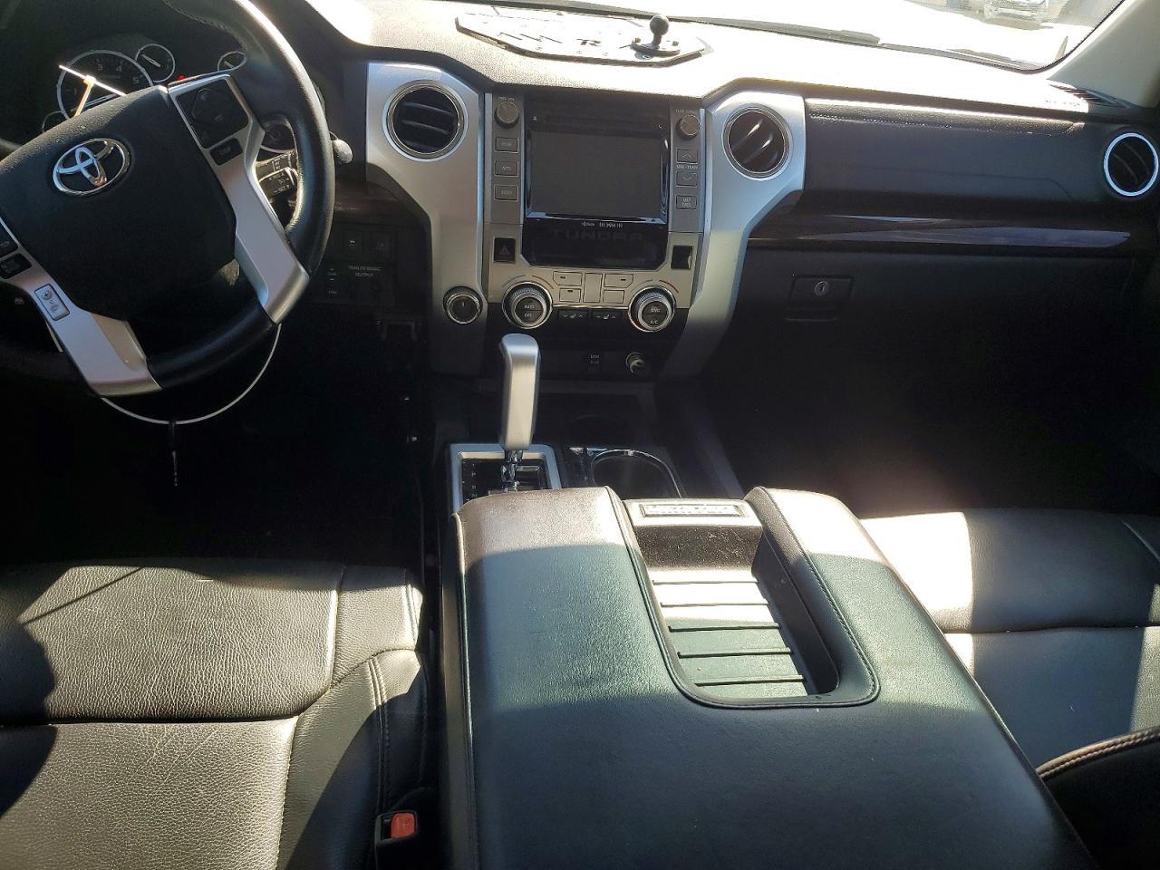 2017 Toyota Tundra Limited - zdjęcie 8