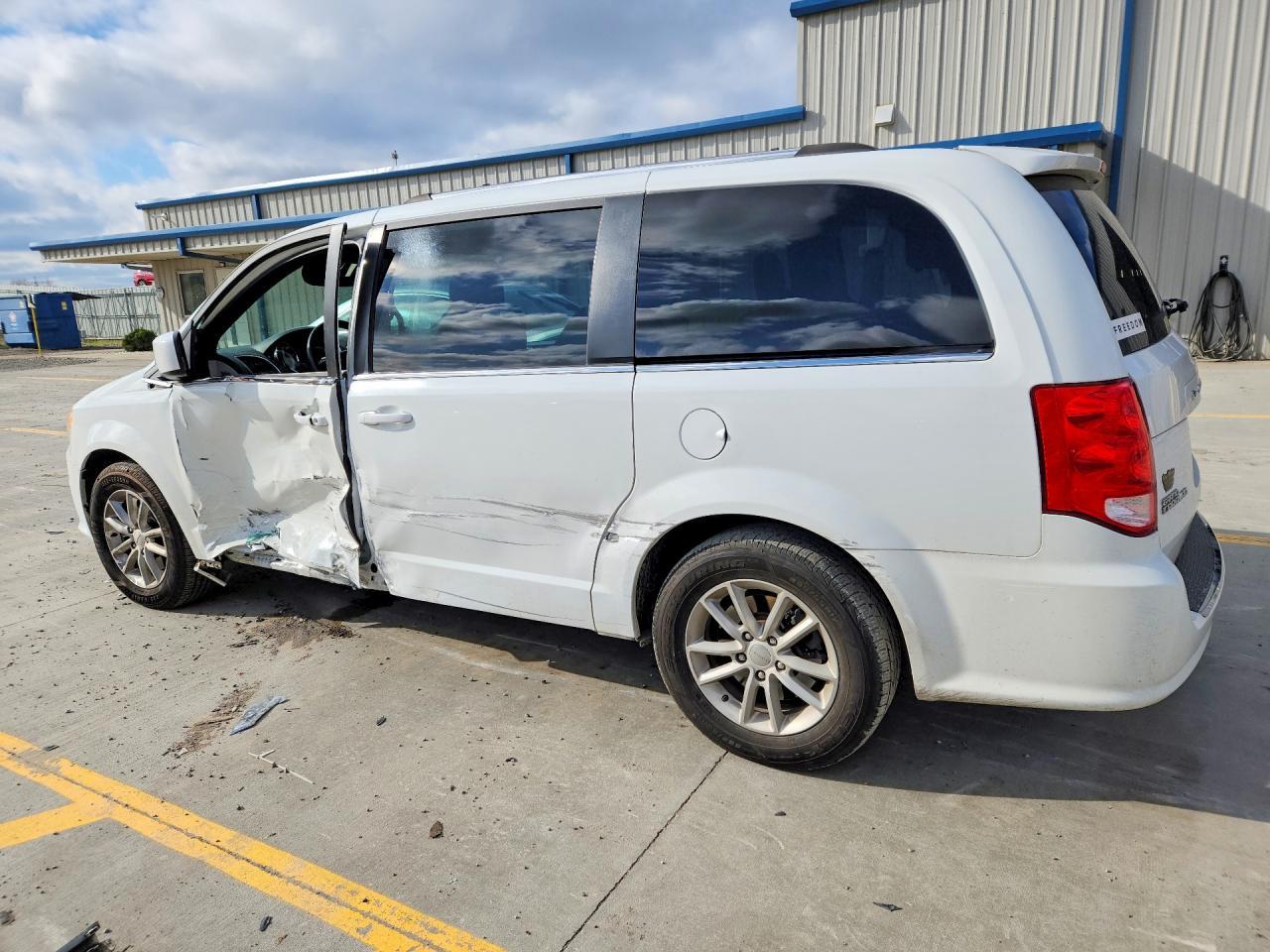 2019 Dodge Grand Caravan Sxt - zdjęcie 2