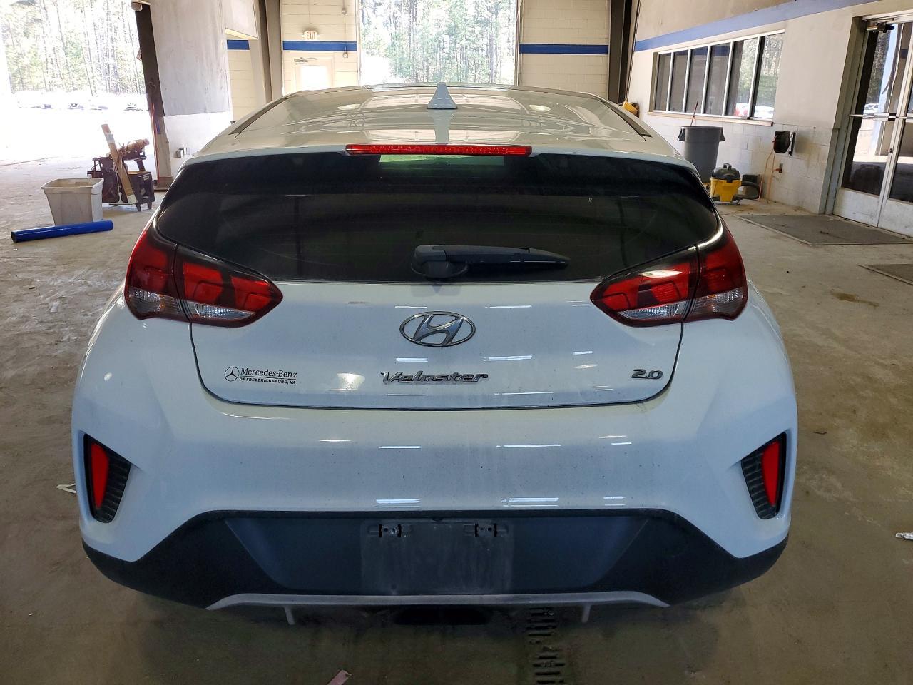 2020 Hyundai Veloster 2.0L Premium - zdjęcie 6