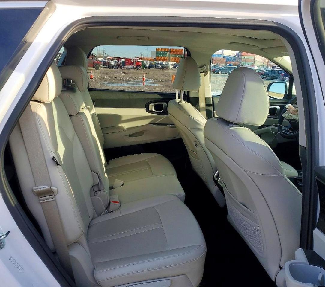 2025 Kia Sorento S - zdjęcie 11